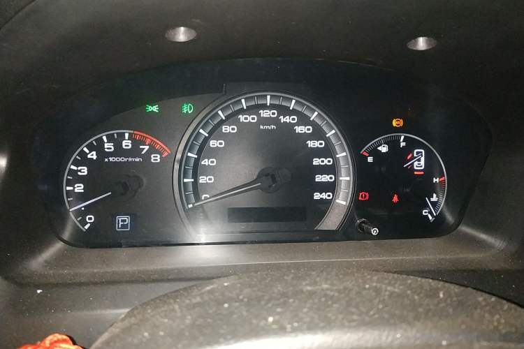 Used BYD F6 2011 Golden Edition 2.0L CVT Deluxe Model Instrument Cluster