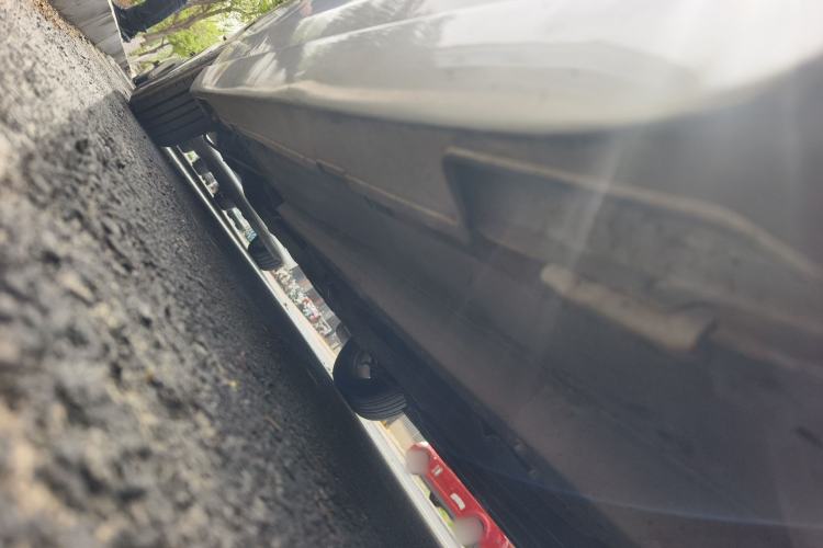 Used BYD F6 2011 Golden Edition 2.0L CVT Deluxe Model Chassis Front Right