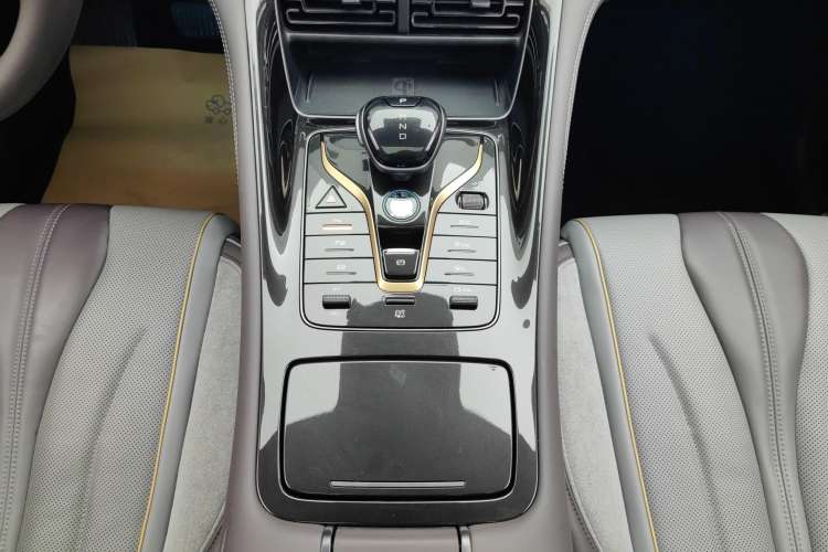 Used BYD Frigate 07 2023 DM-i 100KM Flagship Model Gear Lever