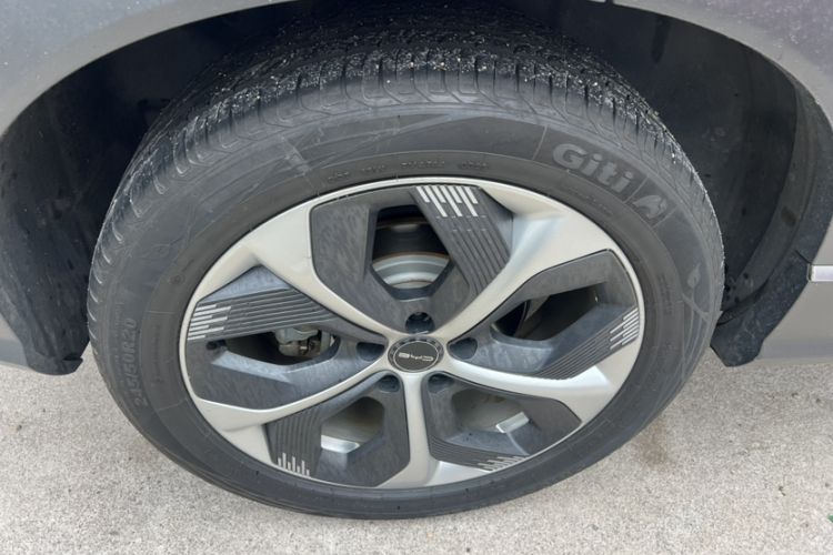 Used BYD Frigate 07 2023 DM-i 100KM Flagship Model Exterior 6