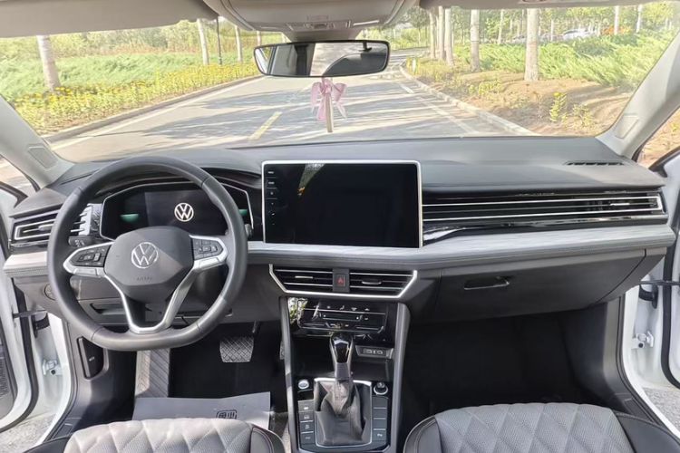 Used BYD Frigate 07 2023 DM-i 100KM Flagship Model Interior 8