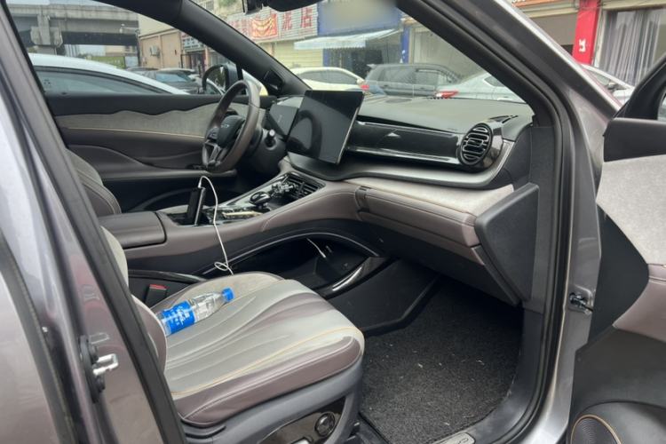 Used BYD Frigate 07 2023 DM-i 100KM Flagship Model Interior 9