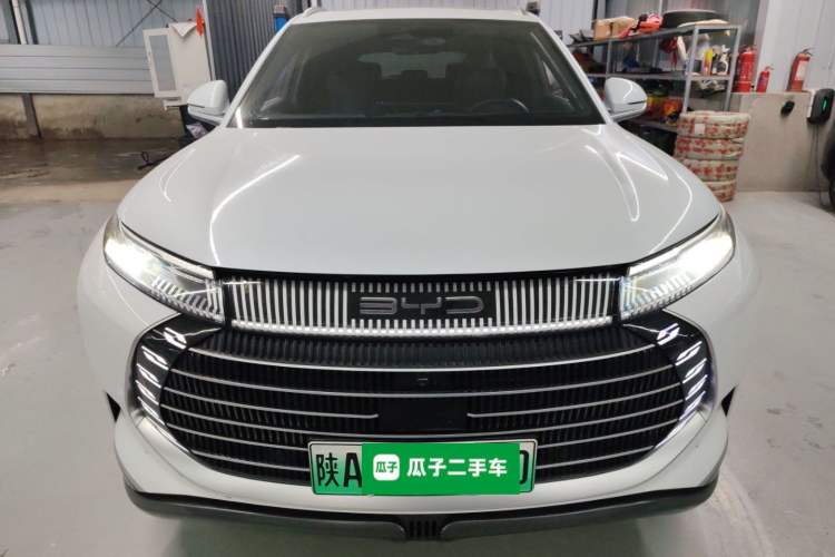 Used BYD Frigate 07 2023 DM-i 205KM Prestige Model Front