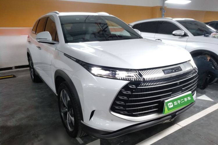 Used BYD Frigate 07 2023 DM-i 100KM Flagship Model Front Right 45 Deg