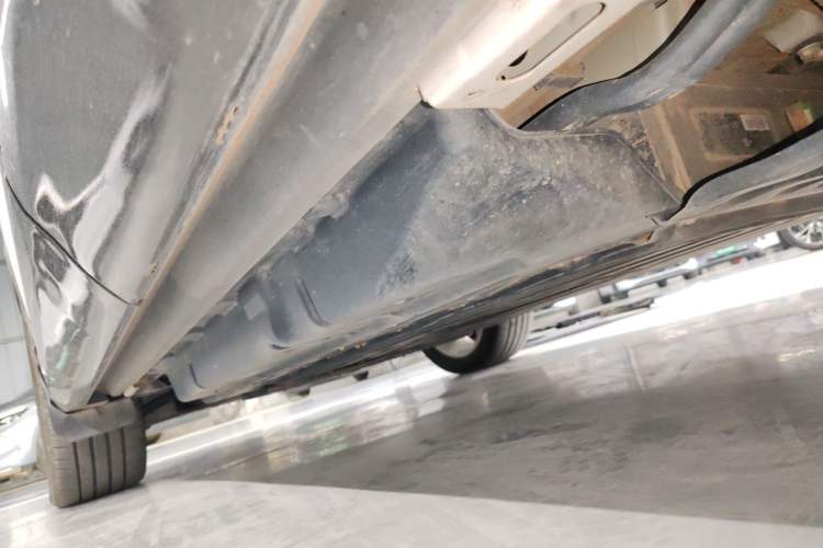 Used BYD Frigate 07 2023 DM-i 205KM Prestige Model Left Side Sill