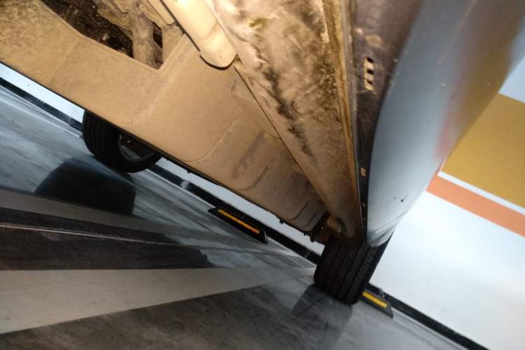 Used BYD Frigate 07 2023 DM-i 100KM Flagship Model Left Side Sill