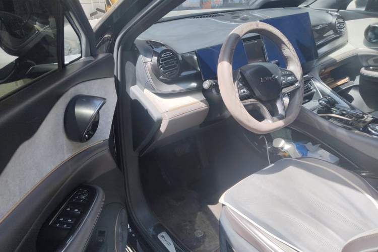 Used BYD Frigate 07 2023 DM-i 100KM Prestige Model Driver Seat