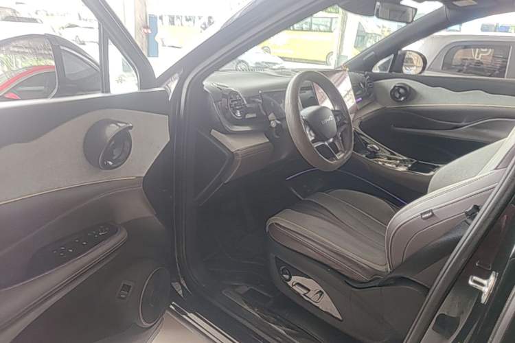 Used BYD Frigate 07 2023 DM-i 100KM Prestige Model Driver Seat