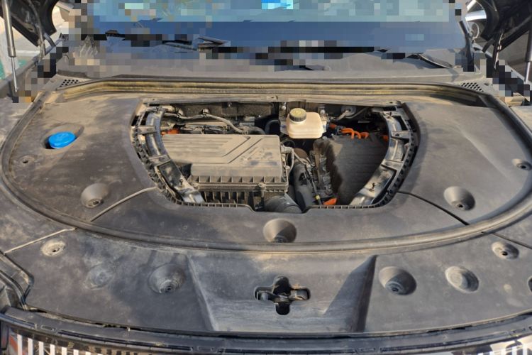 Used BYD Frigate 07 2023 DM-p 175 km Four-Wheel Drive Flagship Model Engine Bay