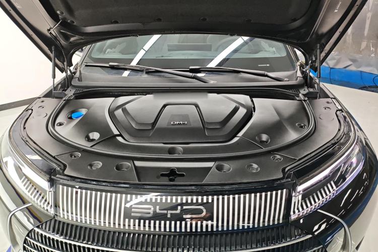 Used BYD Frigate 07 2023 DM-i 100KM Prestige Model Engine Bay