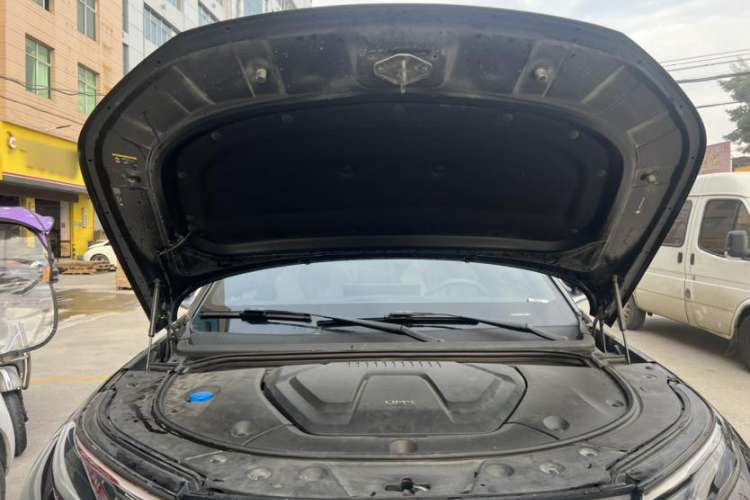 Used BYD Frigate 07 2023 DM-i 100KM Prestige Model Engine Bay