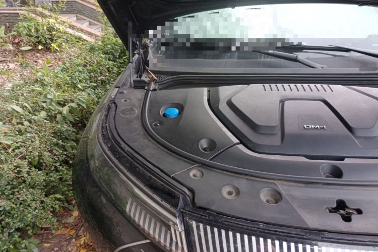 Used BYD Frigate 07 2023 DM-i 100KM Prestige Model Engine Bay Right