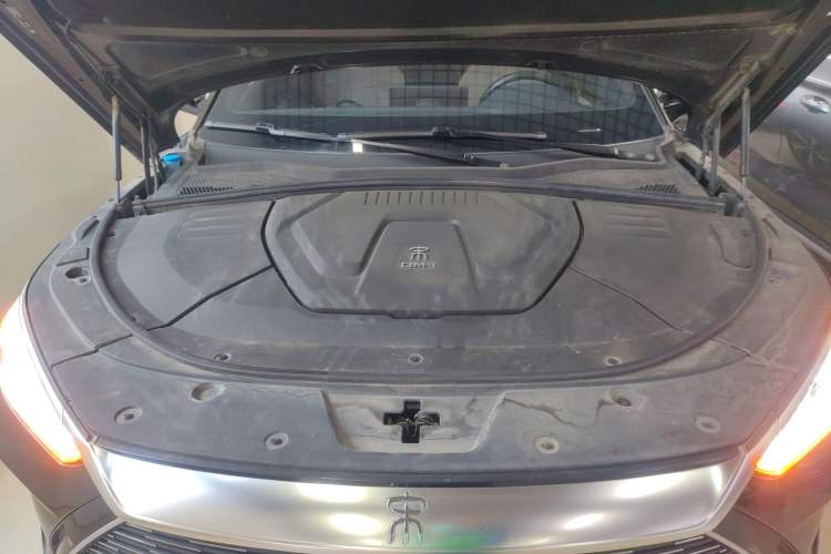 Used BYD Frigate 07 2023 DM-i 100KM Flagship Model Engine Bay