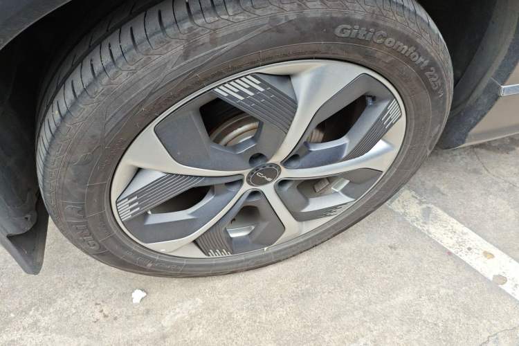 Used BYD Frigate 07 2023 DM-i 205KM Flagship Model Exterior 8
