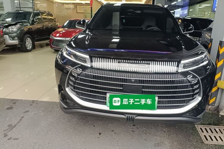 Used BYD Frigate 07 2023 DM-i 205KM Flagship Model Front