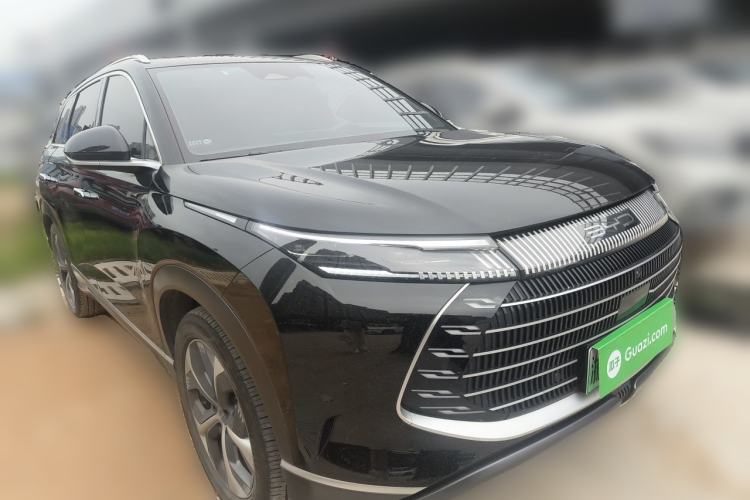 Used BYD Frigate 07 2023 DM-i 205KM Prestige Model Front Right 45 Deg