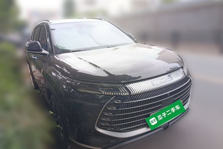 Used BYD Frigate 07 2023 DM-i 100KM Prestige Model Front Right 45 Deg
