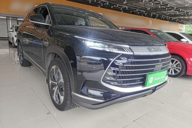 Used BYD Frigate 07 2023 DM-i 100KM Prestige Model Front Right 45 Deg