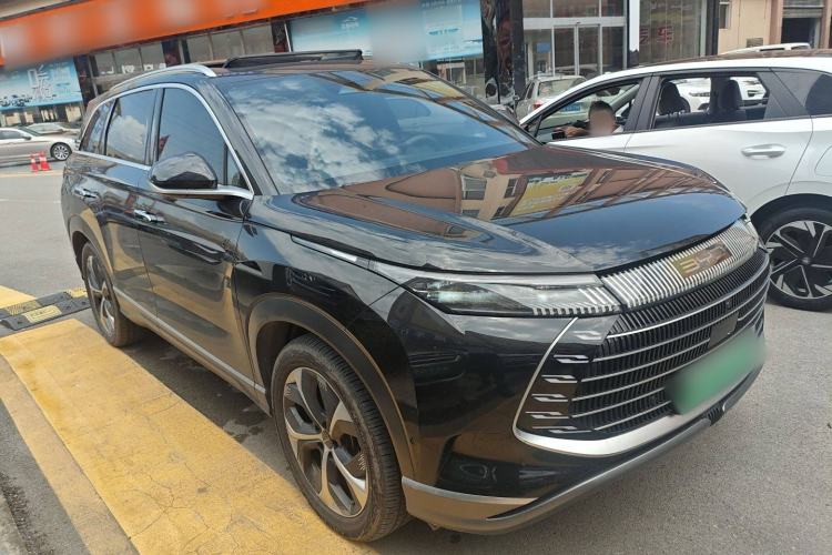 Used BYD Frigate 07 2023 DM-i 205KM Flagship Model Front Right 45 Deg