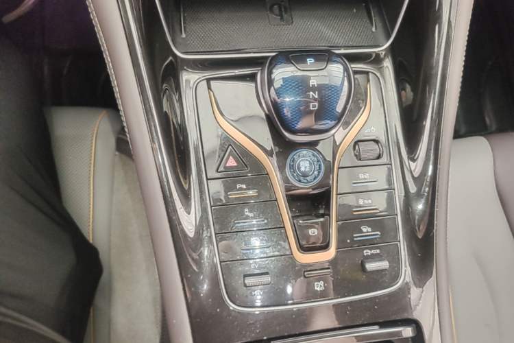 Used BYD Frigate 07 2023 DM-i 100KM Prestige Model Gear Lever