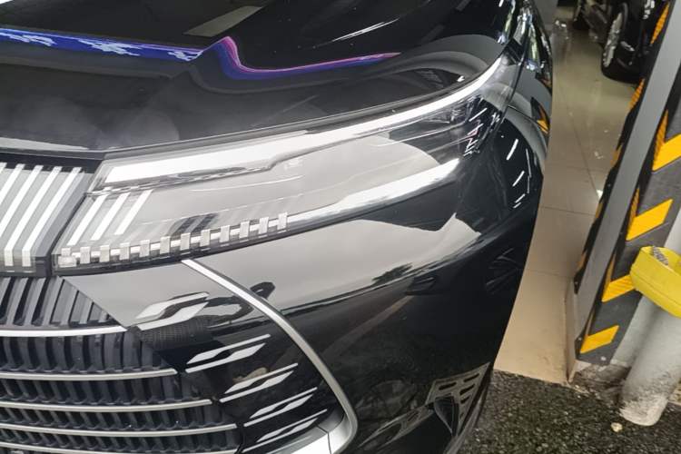 Used BYD Frigate 07 2023 DM-i 205KM Flagship Model Left Front Headlight