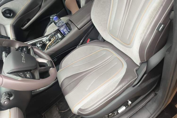 Used BYD Frigate 07 2023 DM-i 205KM Prestige Model Left Front Seat