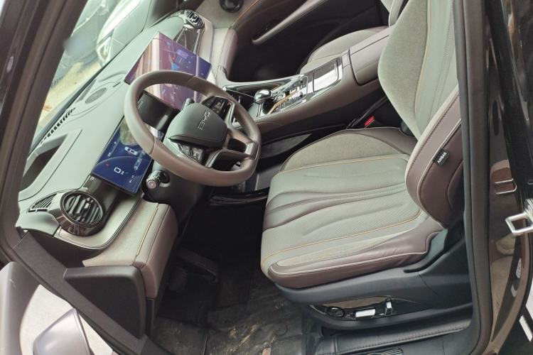 Used BYD Frigate 07 2023 DM-i 205KM Flagship Model Left Front Seat