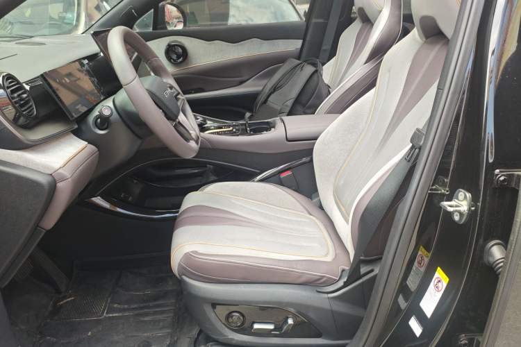 Used BYD Frigate 07 2023 DM-i 205KM Flagship Model Left Front Seat