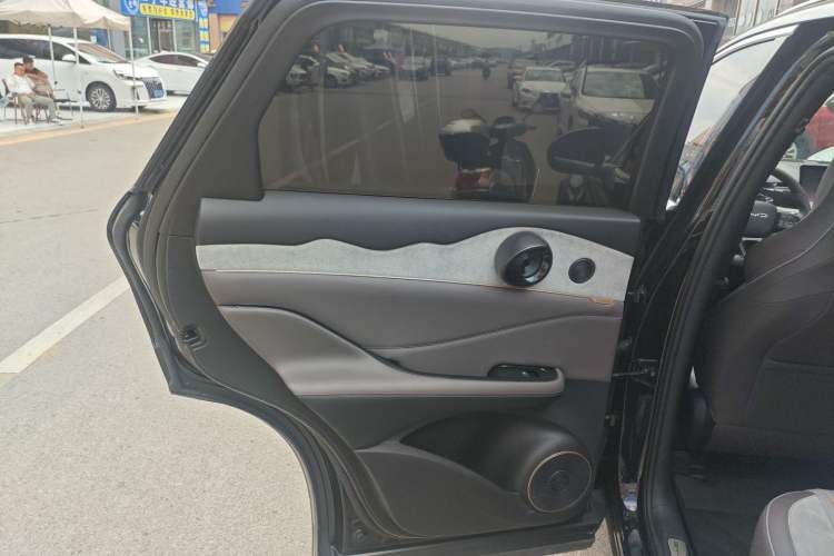 Used BYD Frigate 07 2023 DM-i 205KM Flagship Model Left Rear Door Interior