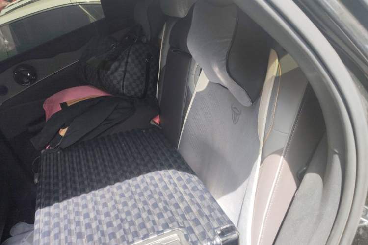 Used BYD Frigate 07 2023 DM-i 100KM Prestige Model Left Rear Seat