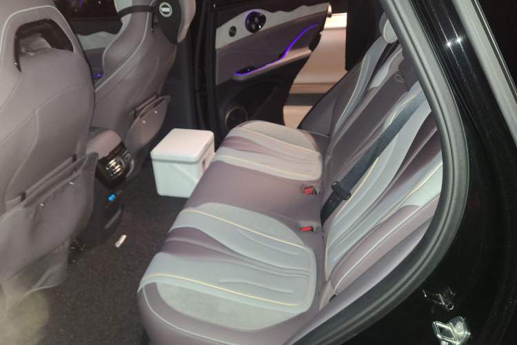 Used BYD Frigate 07 2023 DM-i 100KM Flagship Model Left Rear Seat