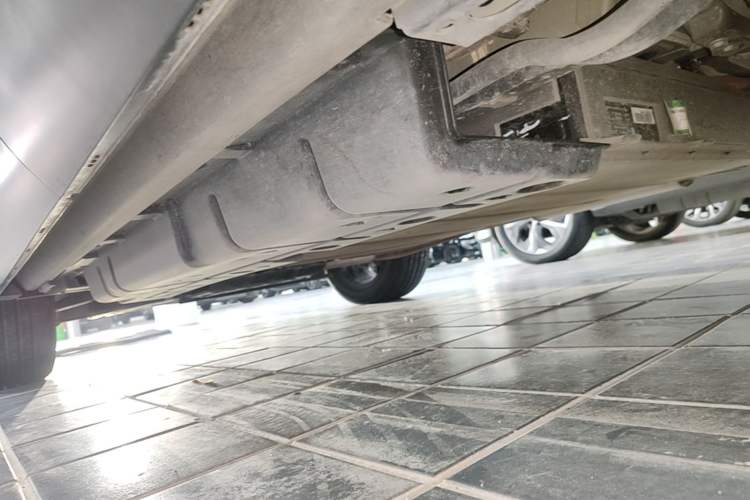 Used BYD Frigate 07 2023 DM-i 100KM Luxury Model Left Side Sill
