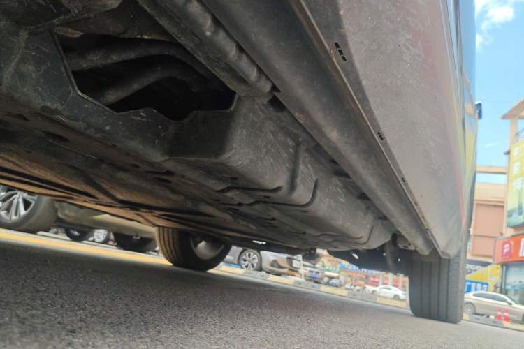 Used BYD Frigate 07 2023 DM-i 205KM Flagship Model Left Side Sill