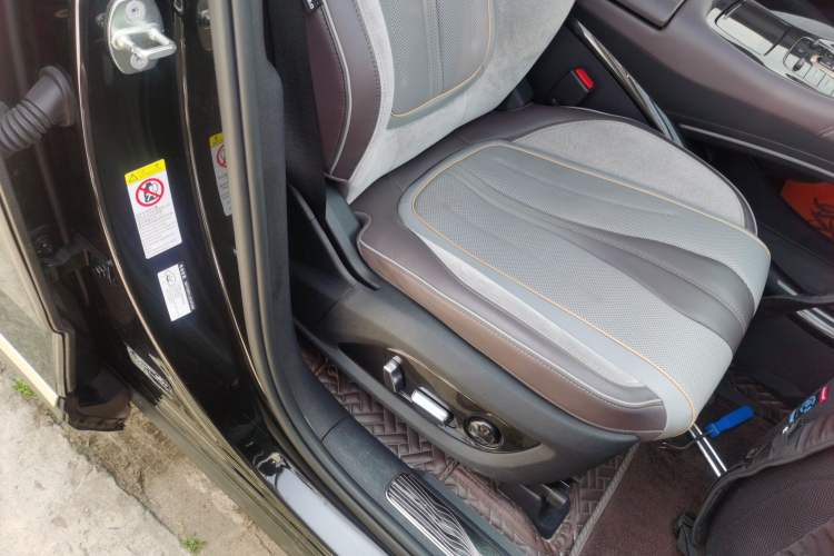 Used BYD Frigate 07 2023 DM-i 100KM Prestige Model Right Front Seat