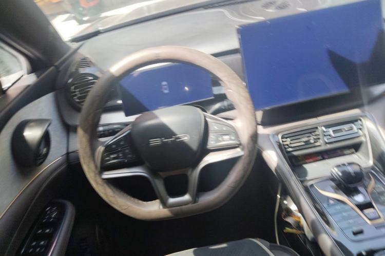 Used BYD Frigate 07 2023 DM-i 100KM Prestige Model Steering Wheel