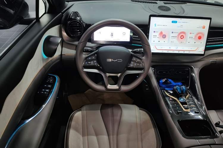 Used BYD Frigate 07 2023 DM-i 100KM Luxury Model Steering Wheel