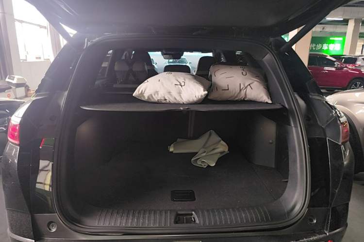Used BYD Frigate 07 2023 DM-i 205KM Prestige Model Trunk