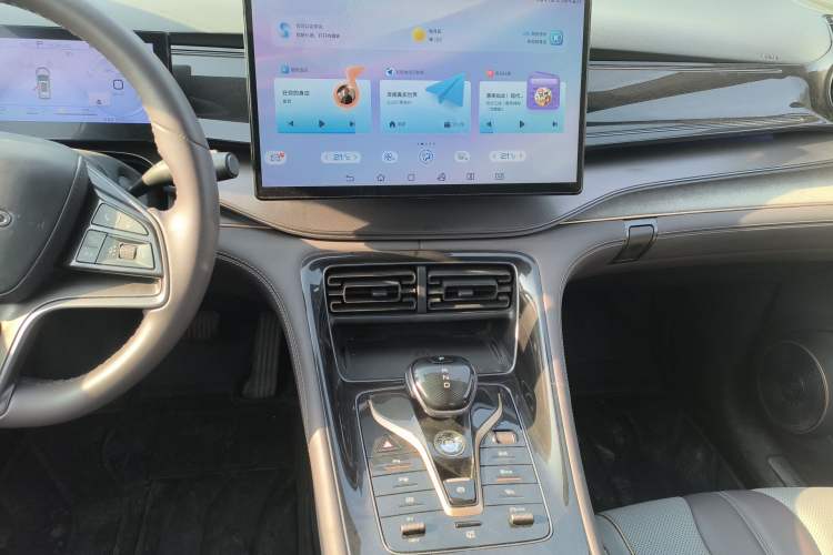 Used BYD Frigate 07 2023 DM-i 100KM Flagship Model Audio And AC Panel