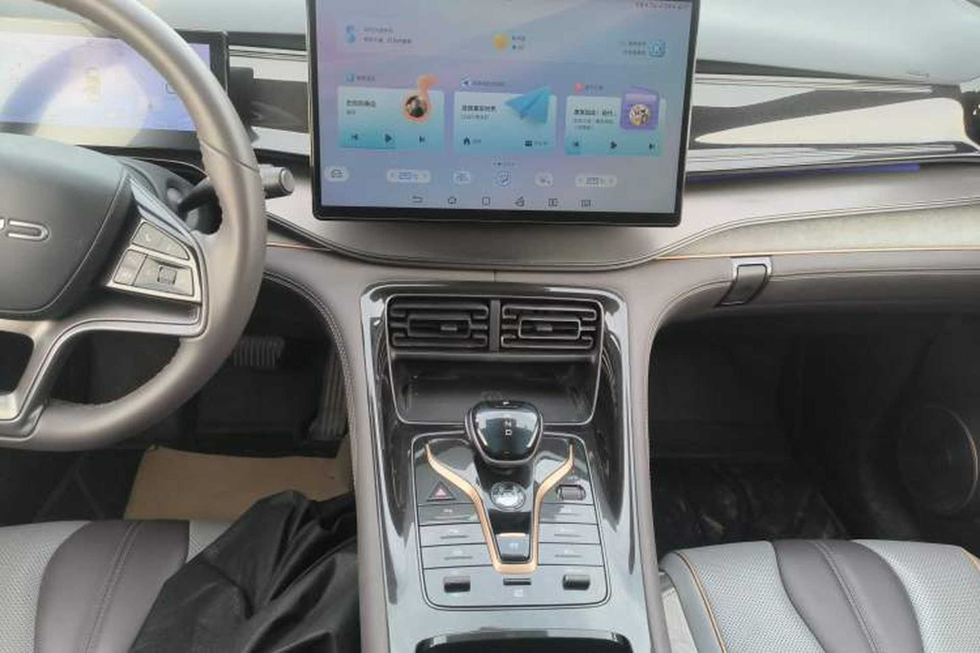 Used BYD Frigate 07 2023 DM-i 100KM Flagship Model Audio And AC Panel