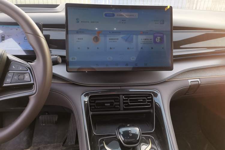 Used BYD Frigate 07 2023 DM-i 100KM Flagship Model Audio And AC Panel