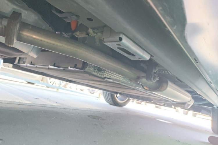 Used BYD Frigate 07 2023 DM-i 100KM Flagship Model Chassis Rear Right