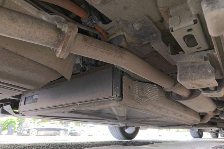 Used BYD Frigate 07 2023 DM-i 205KM Flagship Model Chassis Rear Right