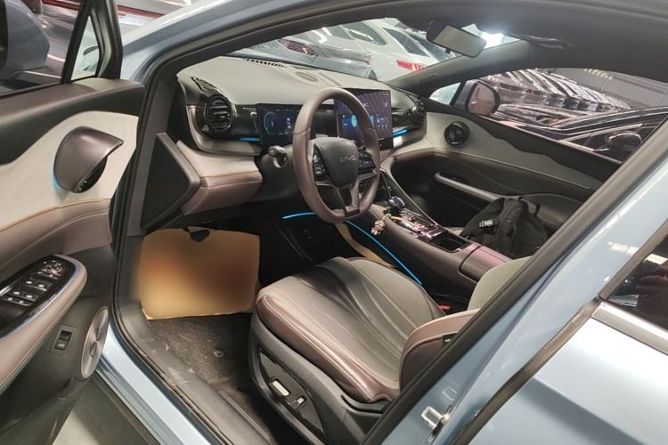 Used BYD Frigate 07 2023 DM-i 100KM Luxury Model Driver Seat