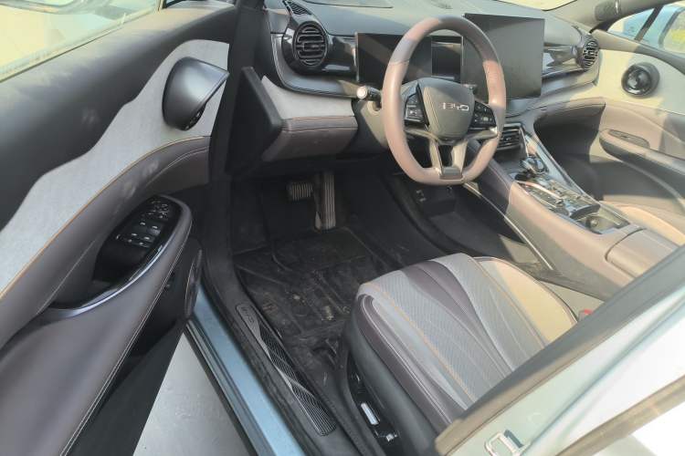 Used BYD Frigate 07 2023 DM-i 100KM Flagship Model Driver Seat