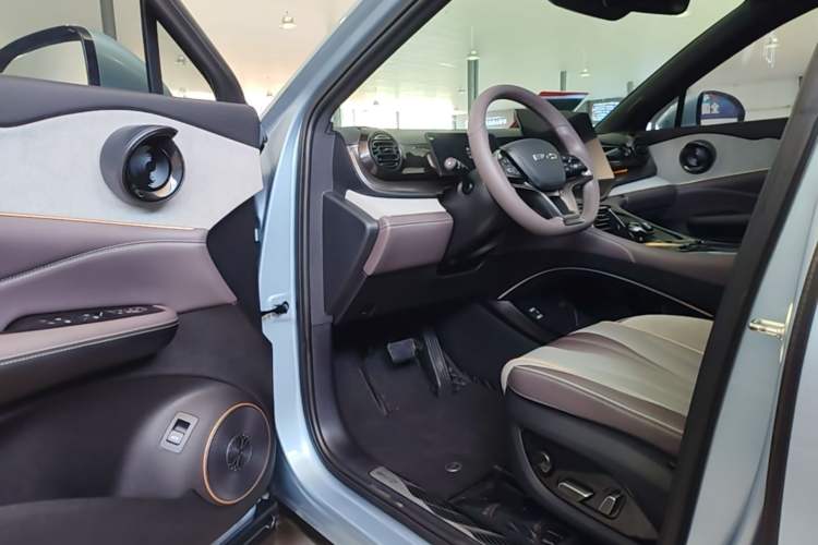 Used BYD Frigate 07 2023 DM-i 100KM Prestige Model Driver Seat