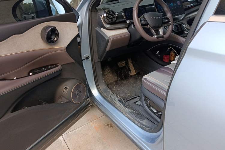 Used BYD Frigate 07 2023 DM-i 100KM Flagship Model Driver Seat