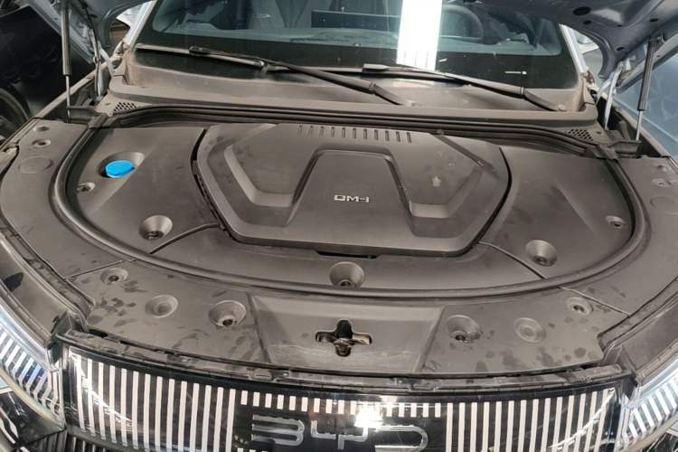 Used BYD Frigate 07 2023 DM-i 100KM Luxury Model Engine Bay