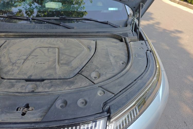 Used BYD Frigate 07 2023 DM-i 205KM Flagship Model Engine Bay Left