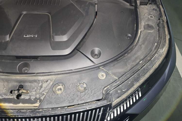 Used BYD Frigate 07 2023 DM-i 100KM Flagship Model Engine Bay Left
