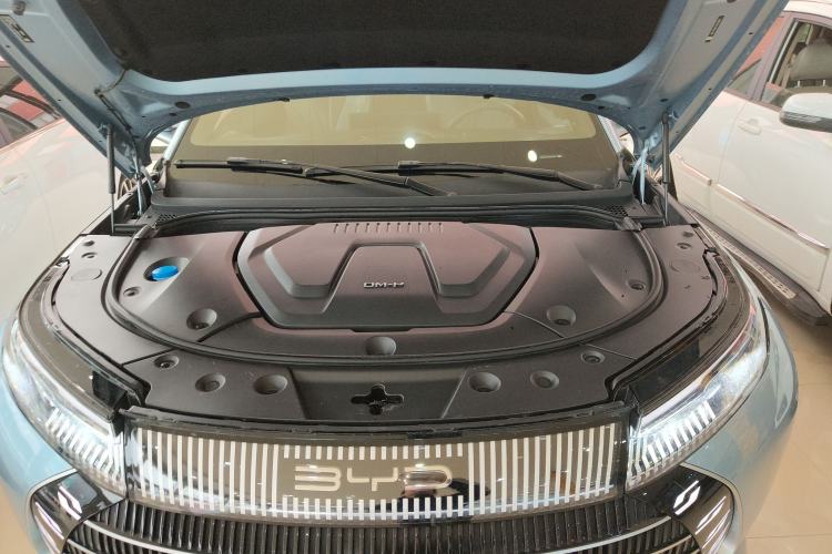 Used BYD Frigate 07 2023 DM-p 175 km Four-Wheel Drive Flagship Model Engine Bay